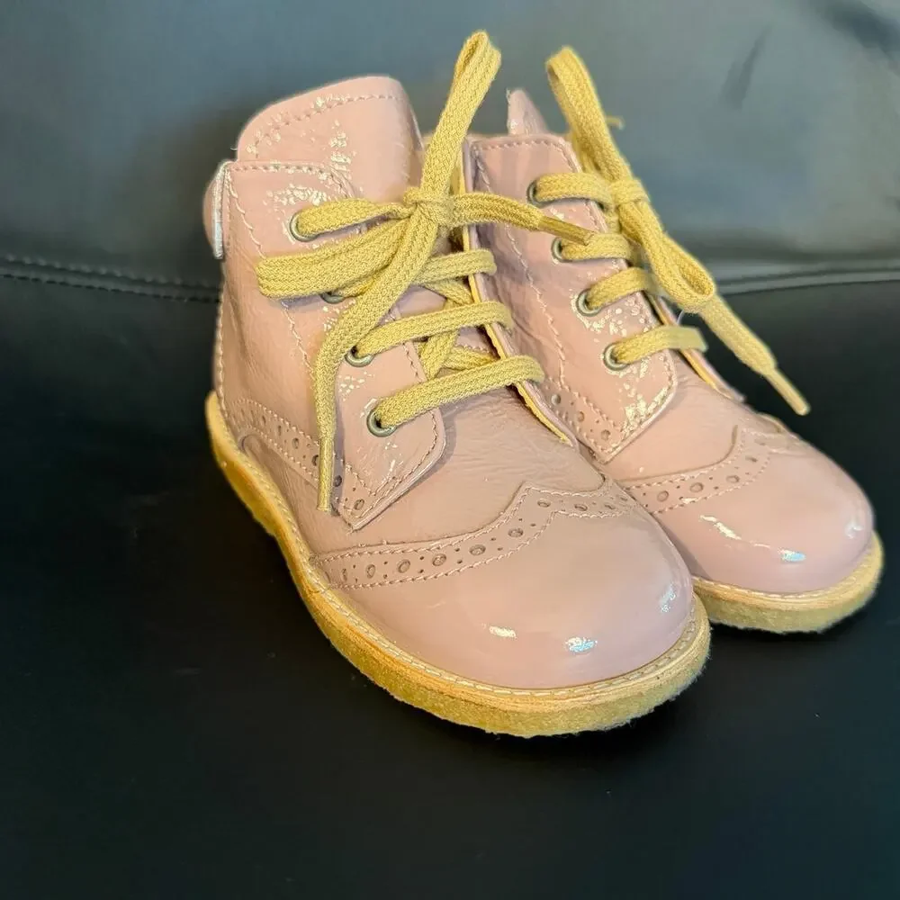 Angulus Patent Wingtip Baby / toddler Bootie in Rose, EU size 24 US size 7.5